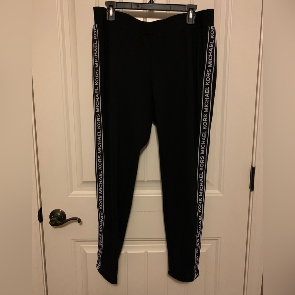 Michael Kors logo leggings, like new